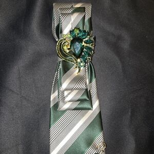 Elegant Green Striped Necklace Tie with Peacock Brooch
